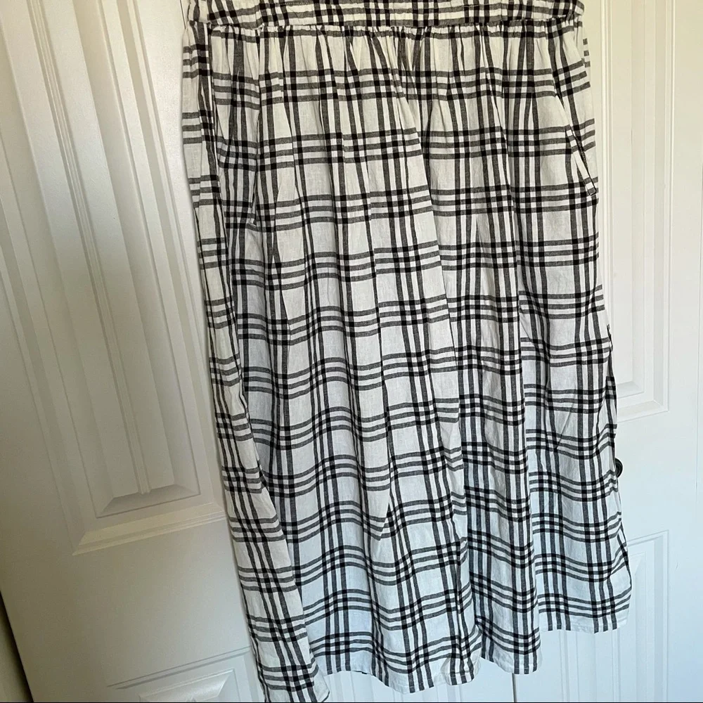 Rylee + Cru Black and White Plaid Midi Dress - Picture 3 of 10